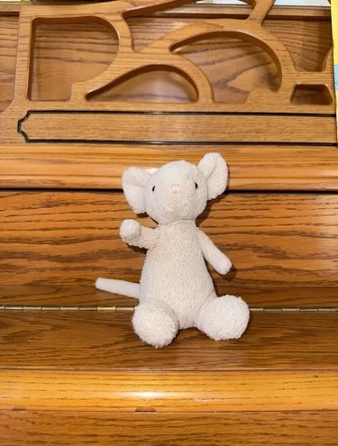 Jellycat Pipsy Mouse Rare Retired Plush Approx 5.75” Used
